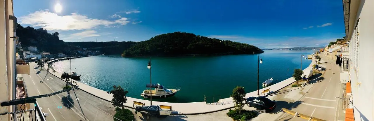 Apartment Niksa Novigrad