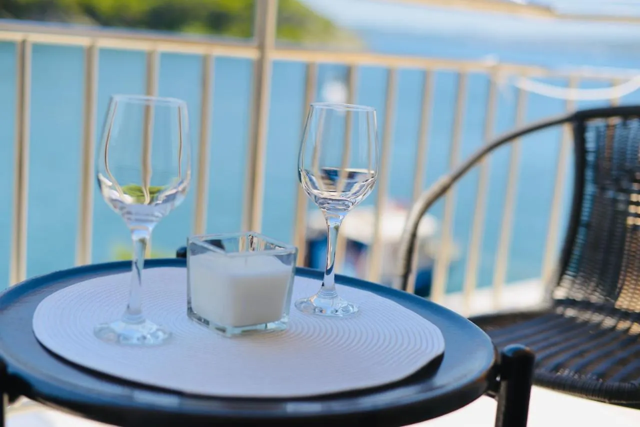 Apartment Niksa Novigrad  Croacia