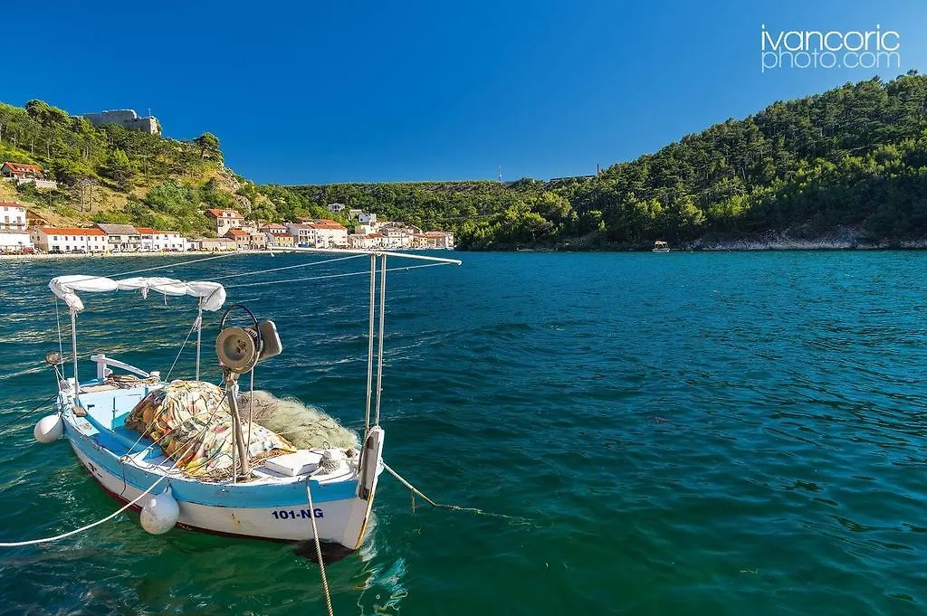 Apartment Niksa Novigrad  Croacia
