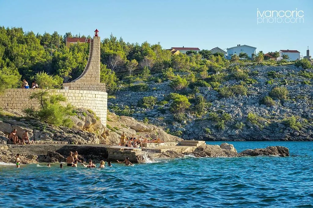 Apartment Niksa Novigrad